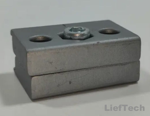 น้ําหนักเบา อุปกรณ์เสริมท่อ อลูมิเนียม Inlay Joint สําหรับการเชื่อมต่อแผ่นโต๊ะทํางาน