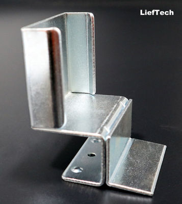 โลหะ Placon รอลเลอร์ Track Stamping Joint ความกว้างของช่อง 40 มม