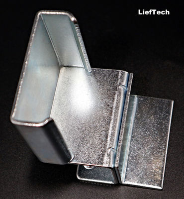 โลหะ Placon รอลเลอร์ Track Stamping Joint ความกว้างของช่อง 40 มม